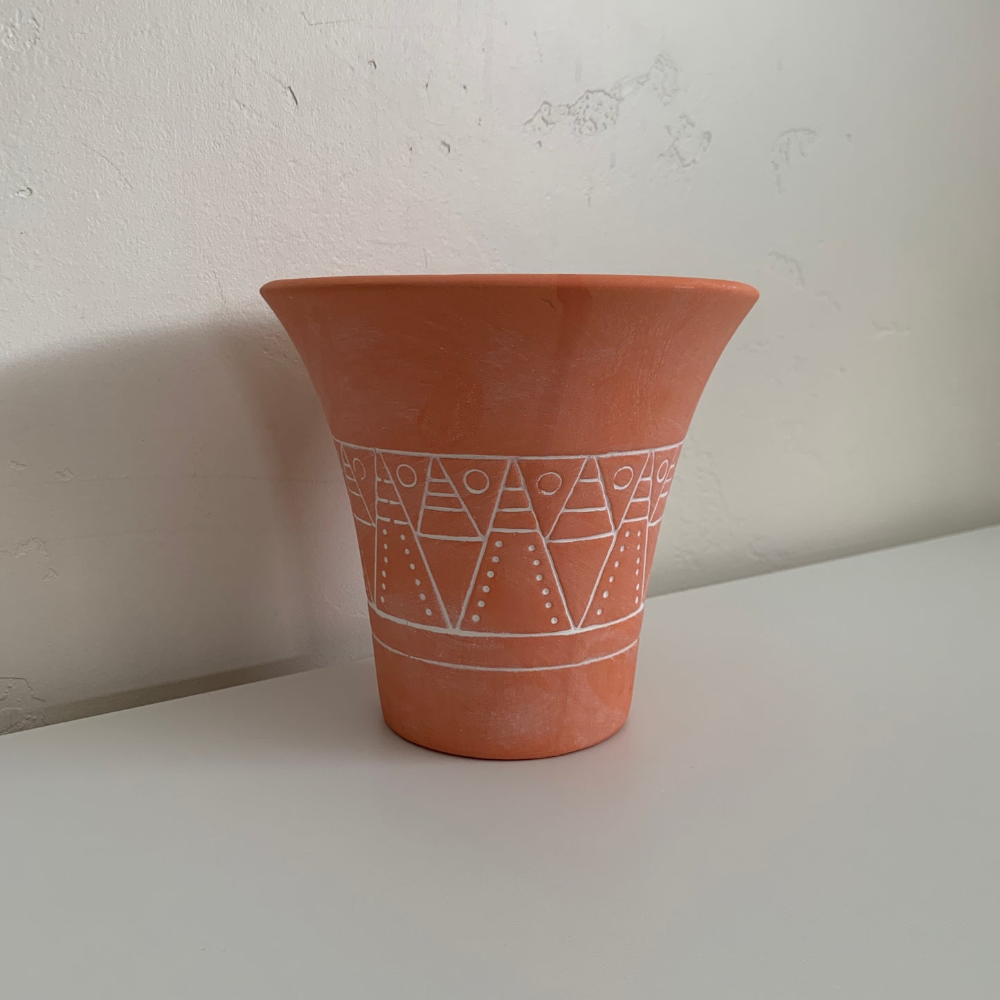 Pots & Planters | Terracotta Horn Vase | Loomshine